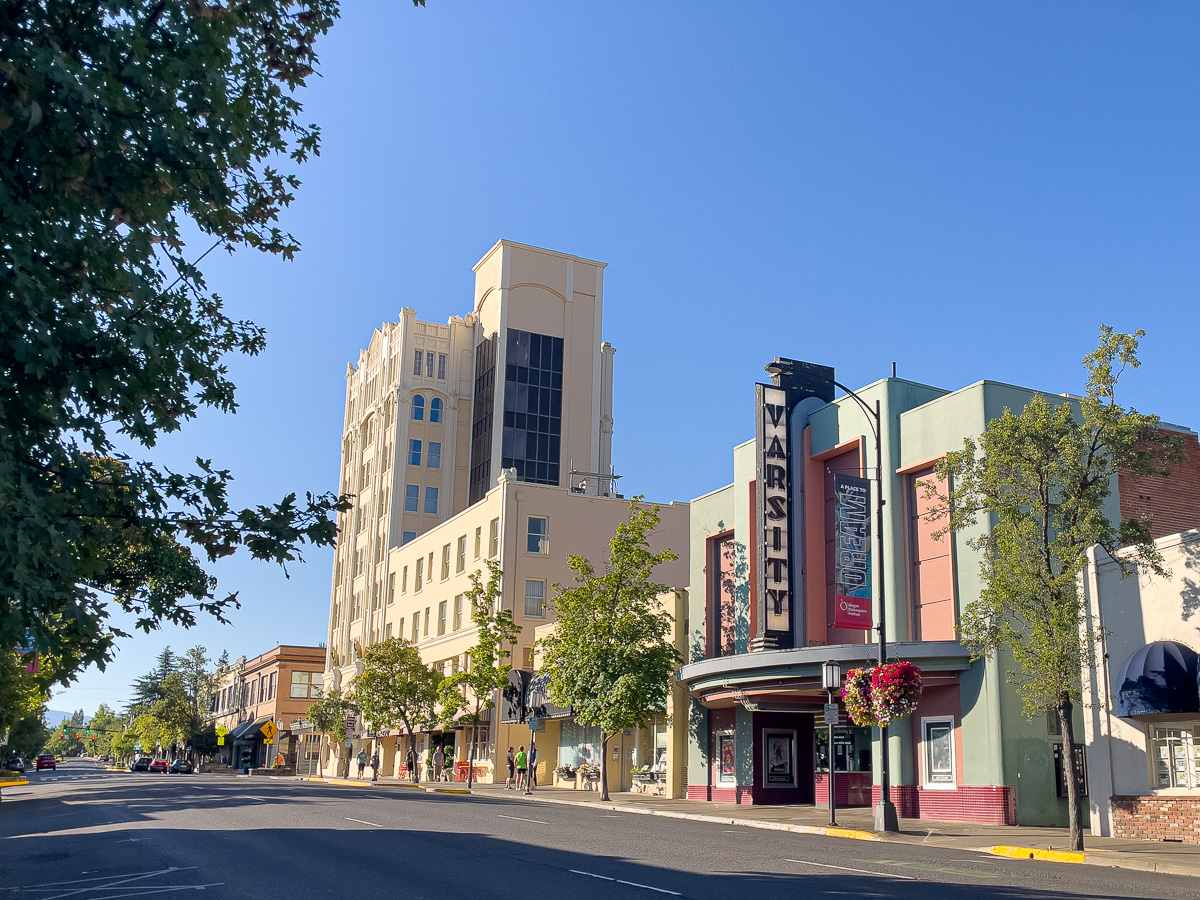 The Ashland Springs Hotel and Varsity Theater on Main Street in Ashland, Oregon, architecture and historic buildings in Ashland
