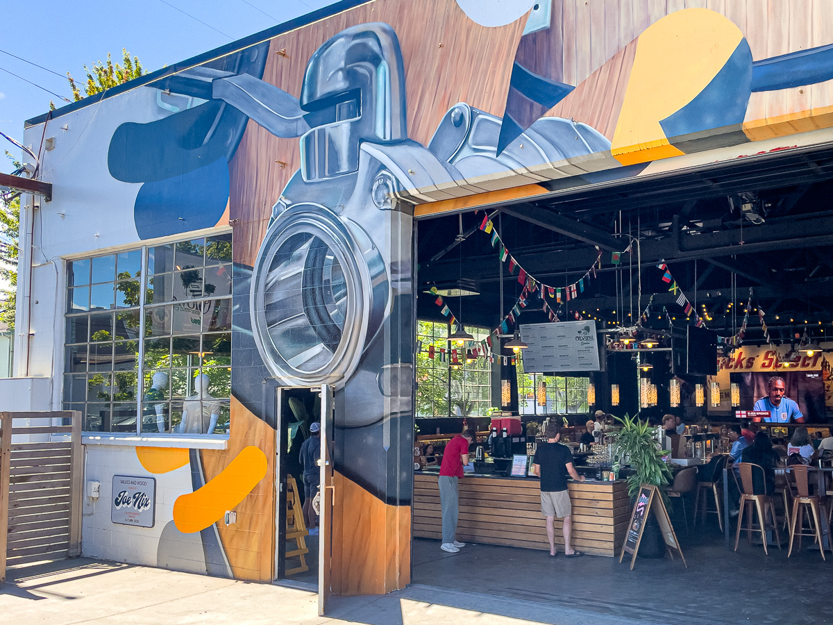 Old Stove Brewing in Ballard, dog friendly things to do in Seattle, breweries of Ballard
